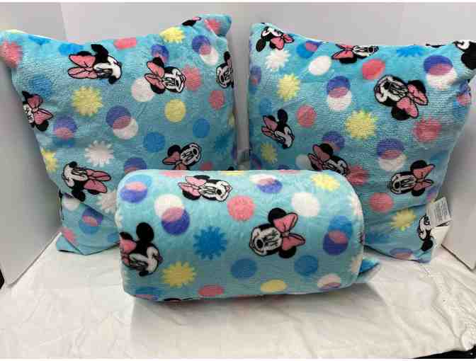 Minnie Mouse Pillows and Throw