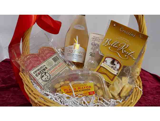 Wine and Fun Delectables Nibble Basket