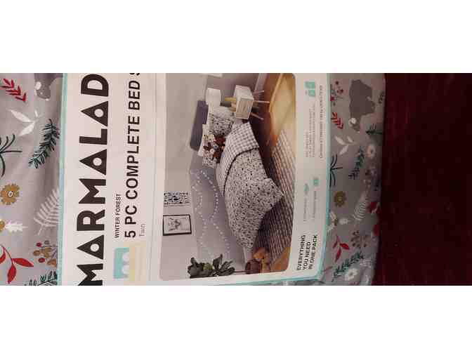 Marmalade 'Winter Forest' Twin 5 Piece Bed Set