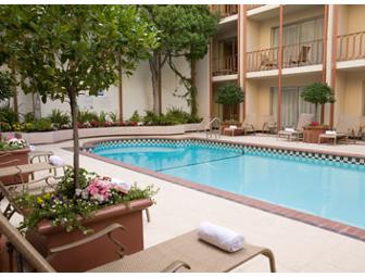 S.F. Giants Tickets with Handlery Hotel Stay, San Francisco