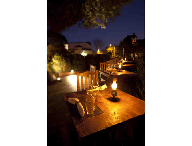 Custom Dining Experience at Restaurant 1833