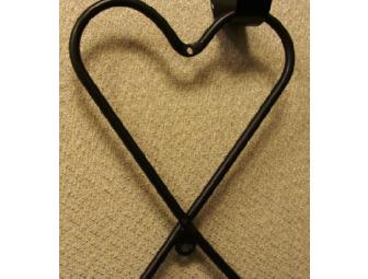 Black Iron Heart Basket Wall Hanger