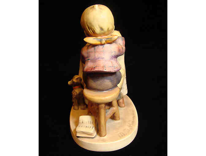 'Little Bookkeeper' Hummel Figurine