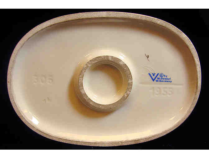 'Little Bookkeeper' Hummel Figurine