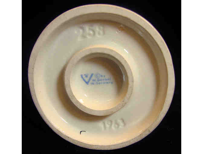 'Which Hand' Hummel Figurine