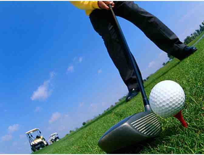 Threesome of Golf and Lunch at Manufacturers Golf & Country Club