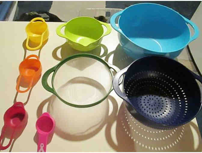 Breast Cancer Awareness Nesting Mixing Bowls and Measuring Cups