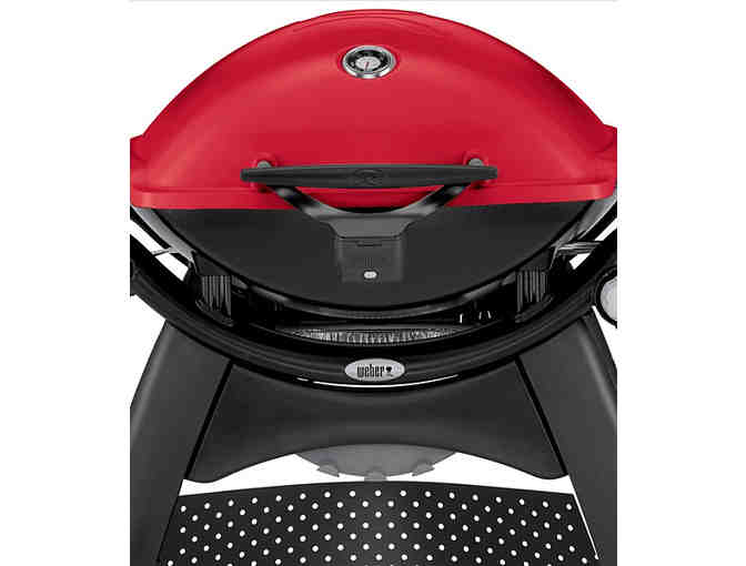 Weber Q 3200 Propane Gas Grill Limited Edition With Cover and Propane Tank