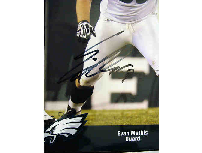 Autographed Photo of Evan Mathis #69 Philadelphia Eagles