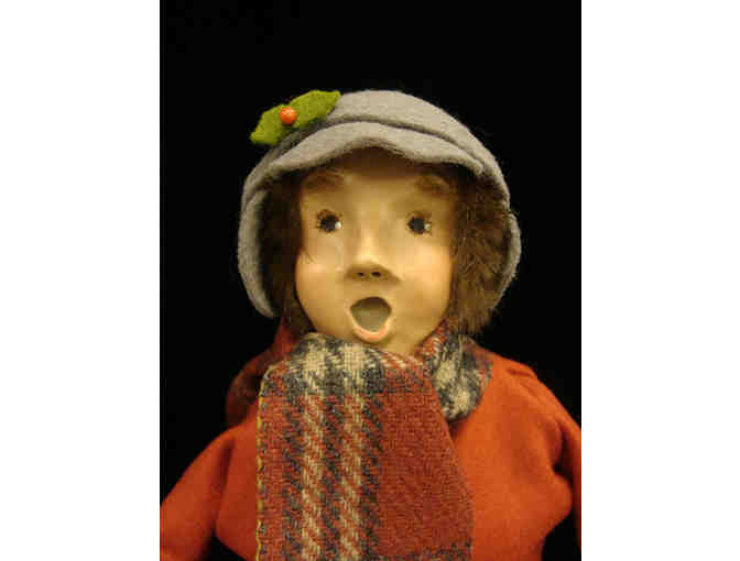 Byers' Choice Caroling Man With Straw Hat Figure (2007 Edition)