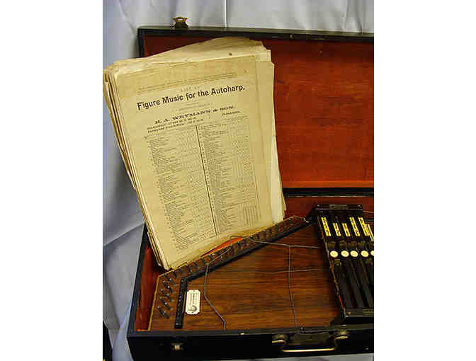 1882 C.F. Zimmermann's Autoharp with Music Sheets (no strings) In Case