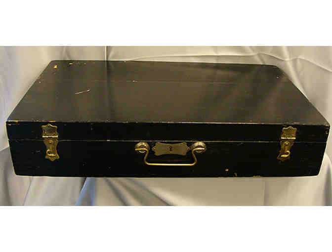 1882 C.F. Zimmermann's Autoharp with Music Sheets (no strings) In Case