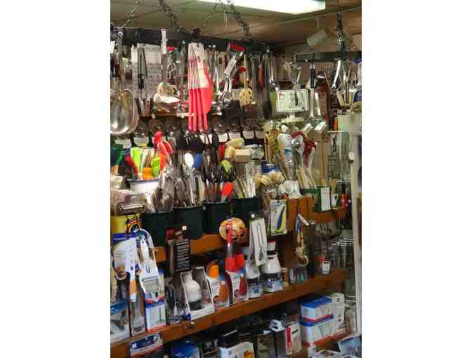 $15 Gift Certificate to Le Butler's Pantry with Bulgar Floral Centerpiece Vase