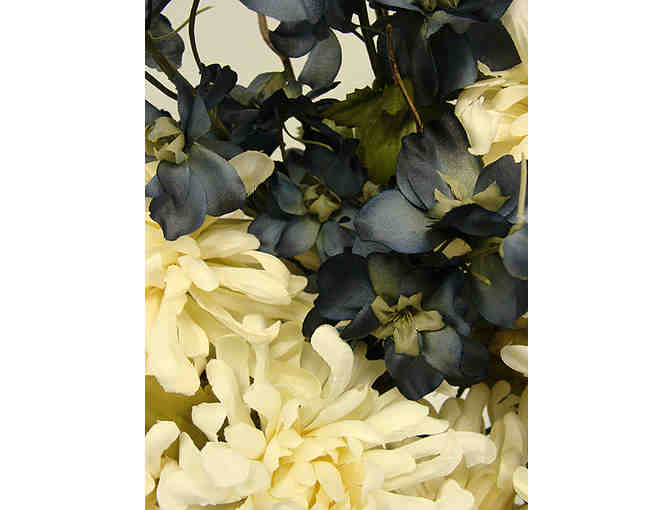 $15 Gift Certificate to Le Butler's Pantry with Bulgar Floral Centerpiece Vase