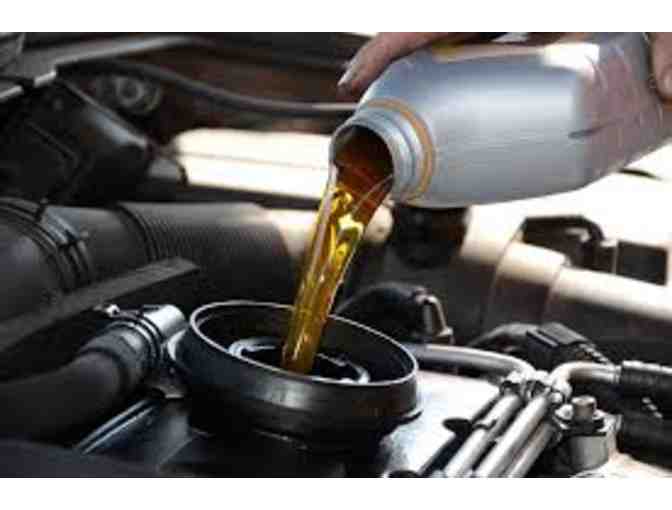 Engine Oil/Filter Change at Godshall's Auto Service