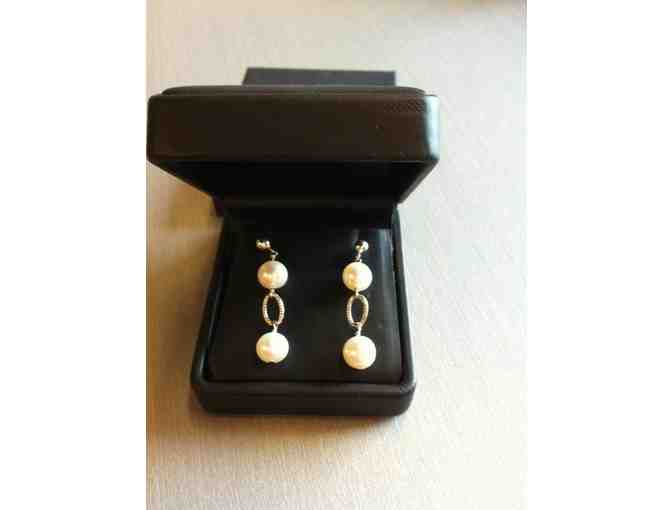 Robbin's Diamonds Sterling Silver Cultured Pearl Earrings and Bracelet Set