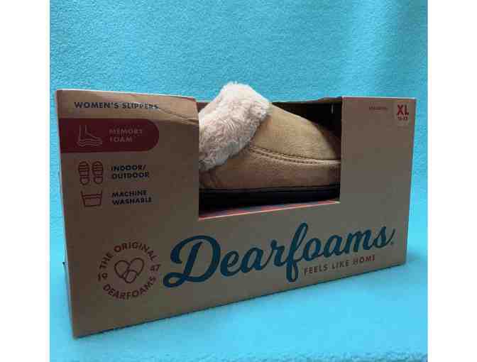 Woman's Dearfoam Slippers XL