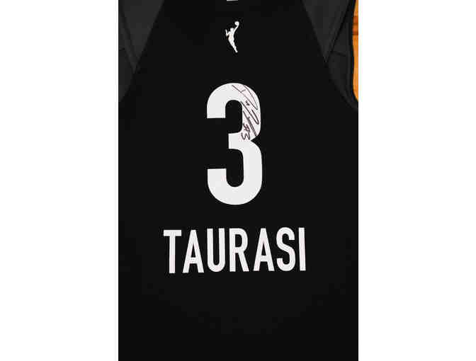 Diana Taurasi Authentic, Autographed Nike Pink Mercury