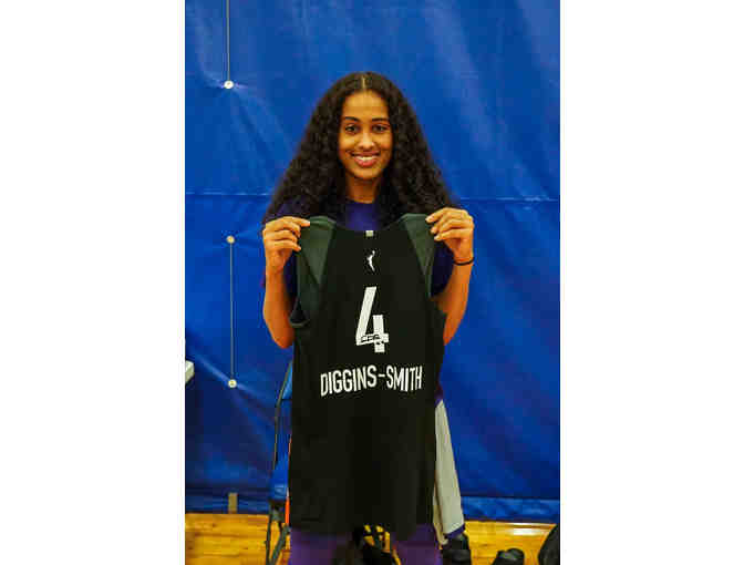 Skylar Diggins-Smith Authentic, Autographed Nike Pink Mercury