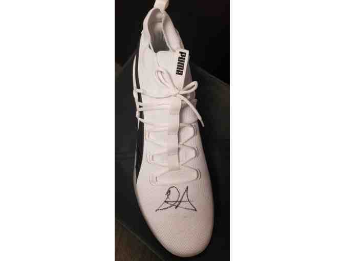 Deandre Ayton Autographed Puma Shoe