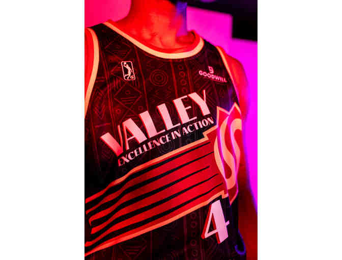 CJ Huntley Specialty Jersey - Photo 1