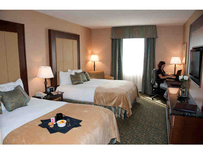 Overnight Stay with Breakfast for Two at Heritage Hills Resort, York PA