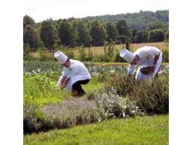 Overnight stay with Signature Dinner and Breakfast for two at Airlie