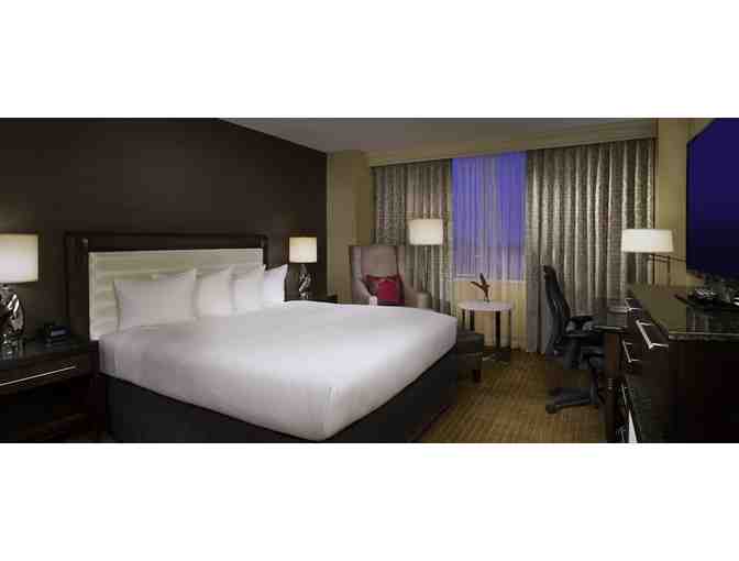 Two night stay with breakfast in Minneapolis