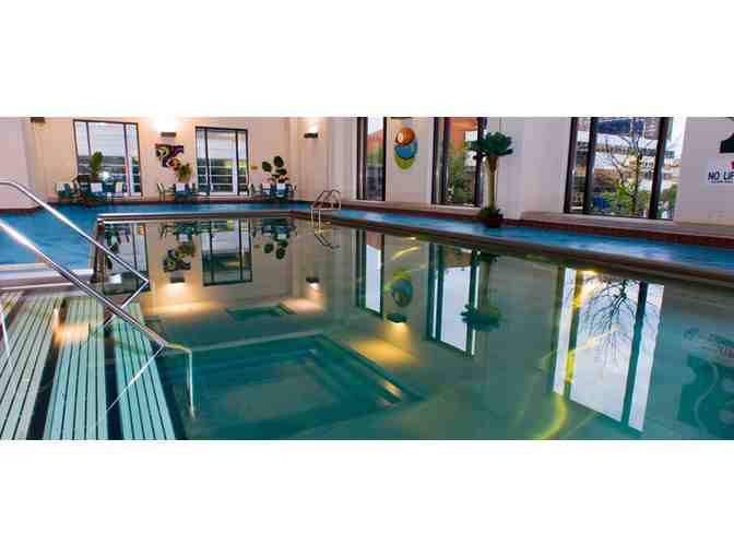 Two night stay with breakfast in Minneapolis