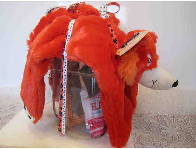 Red Fox gift basket Pet Food Express