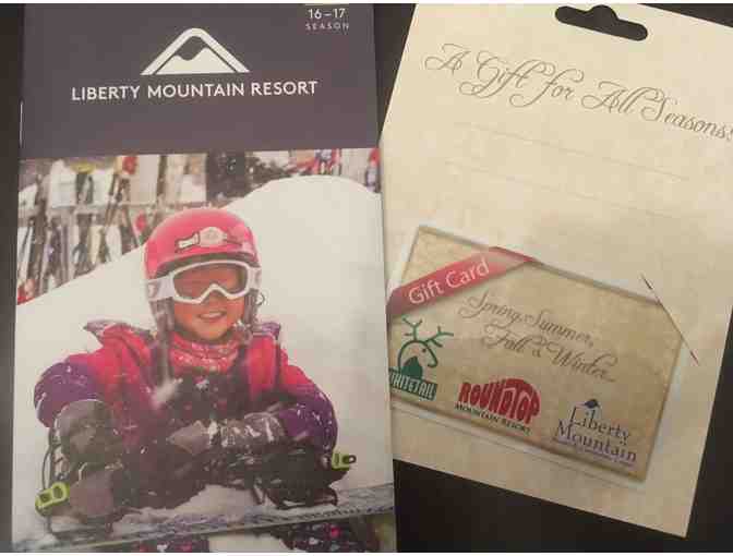 Ski at Liberty Mountain Resort / Esquiar en el Liberty Mountain Resort