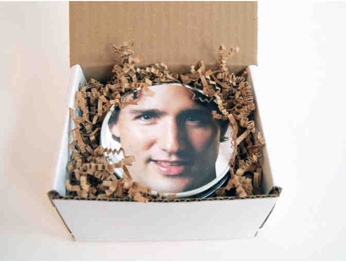Justin Trudeau-Scented Candle / Vela perfumada de Justin Trudeau