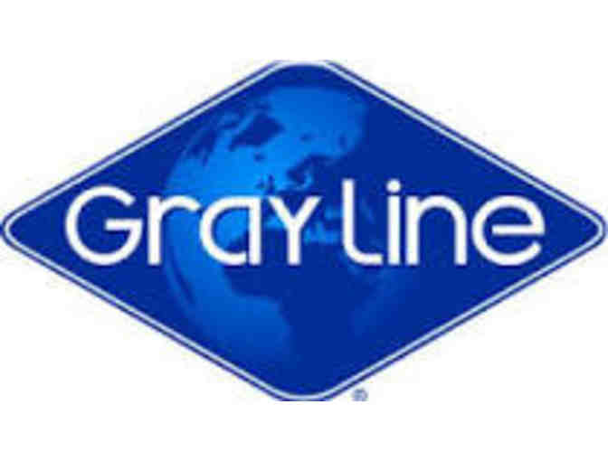 Roundtrip Transportation for TWO  to Denver International Airport Private Sedan