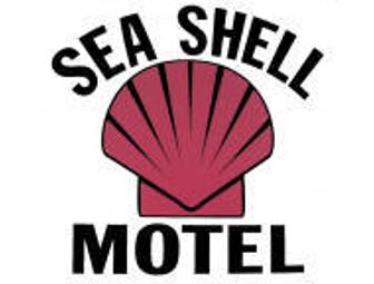 2 Nights at Misquamicut Beach!