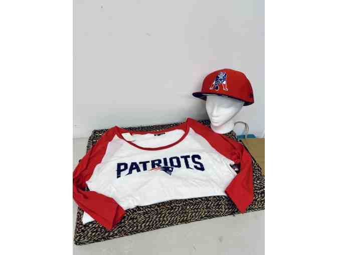 Women's Patriots 'Baseball-style' 3/4 Sleeve Shirt (XXL) and Hat