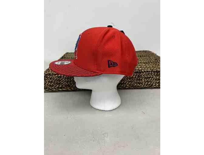 Women's Patriots 'Baseball-style' 3/4 Sleeve Shirt (XXL) and Hat