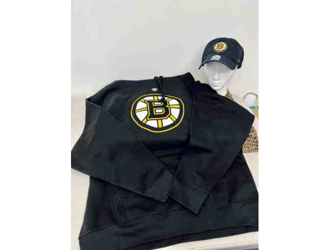 Adult Bruins Black Hoodie (XL) and Bruins Cap