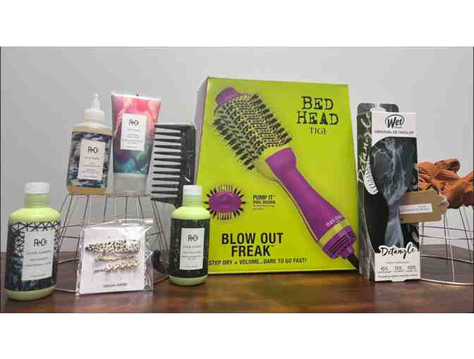 Hair Care + Accessory basket - Photo 1