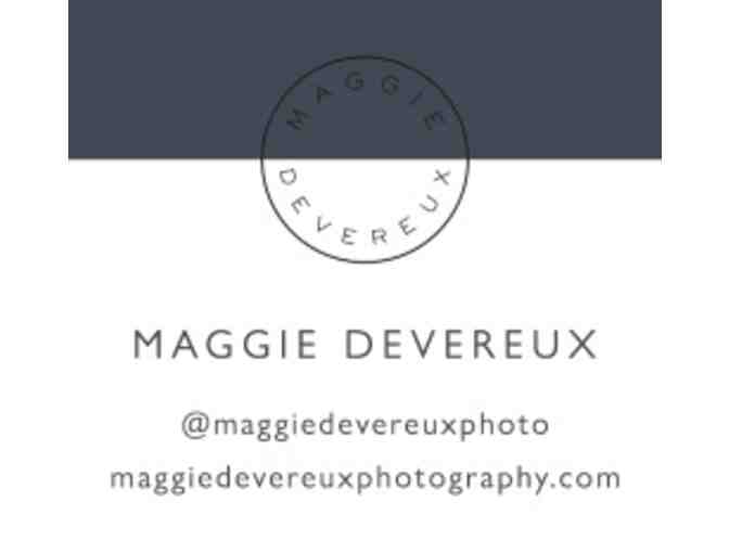 1 Hour Weekday Photo shoot with Maggie Devereux Photography, for you/your family