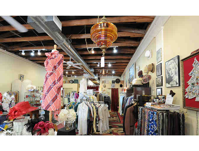 Oak Cliff Shopping - Cozy Cottage Children's Boutique and Zola's Everyday Vintage