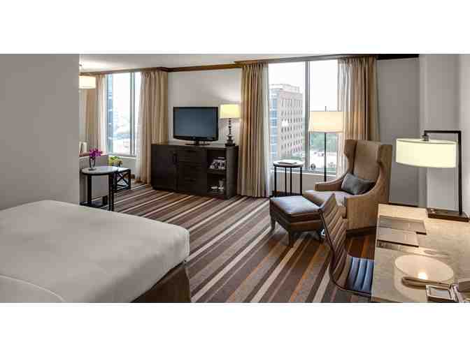 Overnight Stay for Two with Breakfast at the Hilton Park Cities