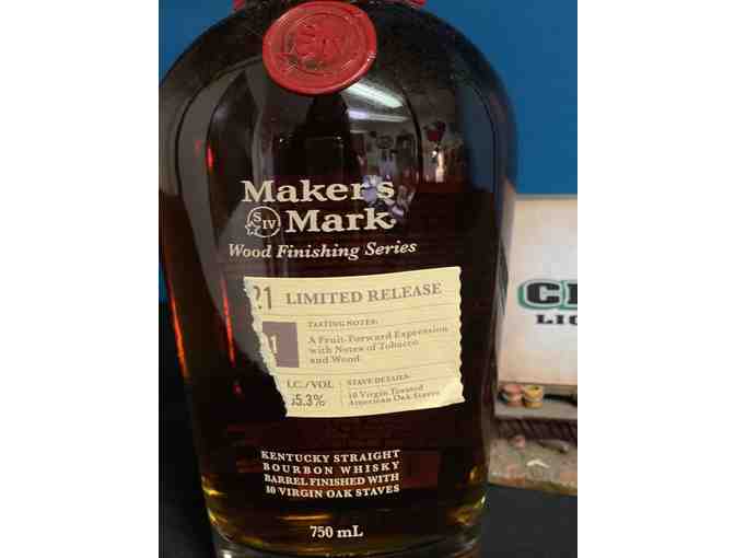 Makers Mark Wood Finishing Series 2021 Limited Release: FAE-01