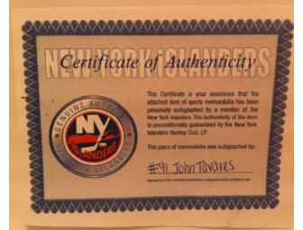NY Islanders - Autographed Puck & Photo (#91 John Tavares)