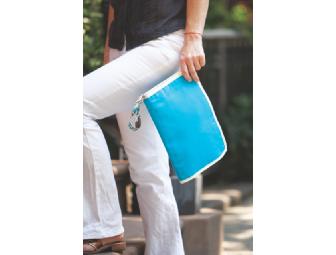 Hedvig Bourbon - Changing Clutch