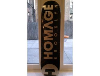 HOMAGE - Skateboard Lessons 4 Weeks, T-Shirt & Skateboard Deck