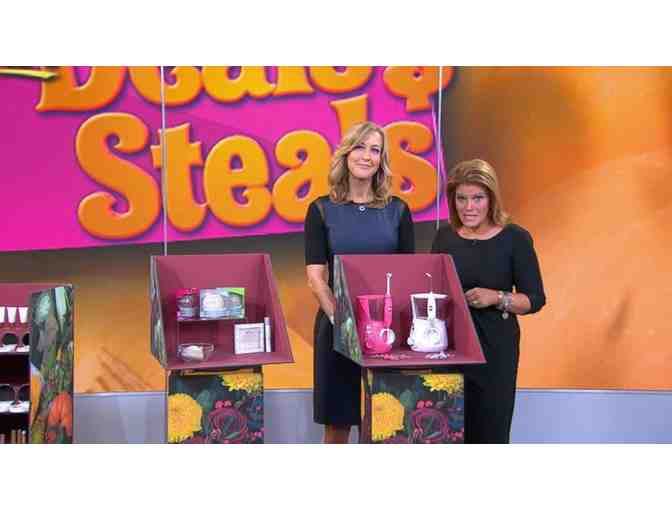 Good Morning America's "Deals and Steals" Personal Pamper Gift Box by Tory Johnson - Photo 1