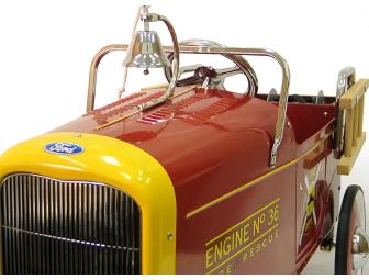 1932 Ford Fire Engine Legendary Pedal Toy Car