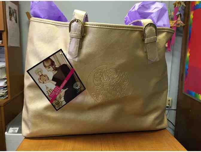 Vince Camuto: 6 Bottles of Fragrances and 2 Tote Bags