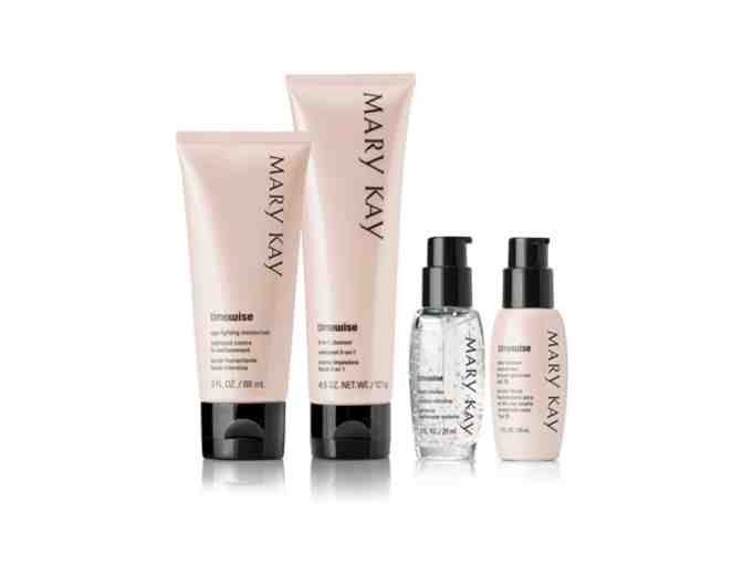 Give Your Skin Age-Fighting Benefits! TimeWise Miracle Set by Mary Kay