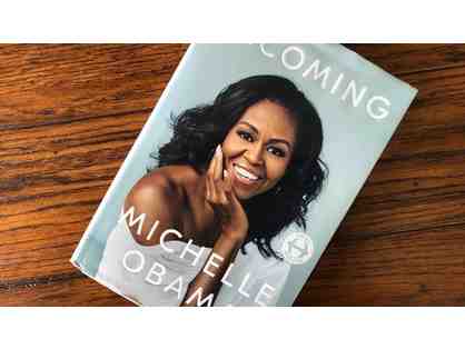 Michelle Obama Signed Memorabilia